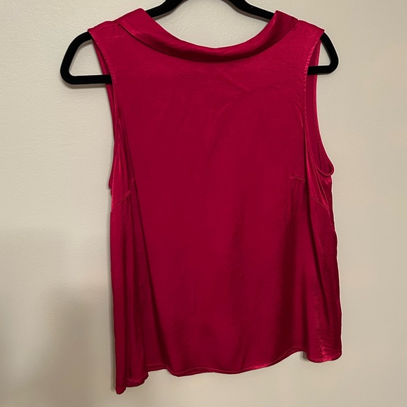 Boden Tops - Boden Sleeveless Pink Top